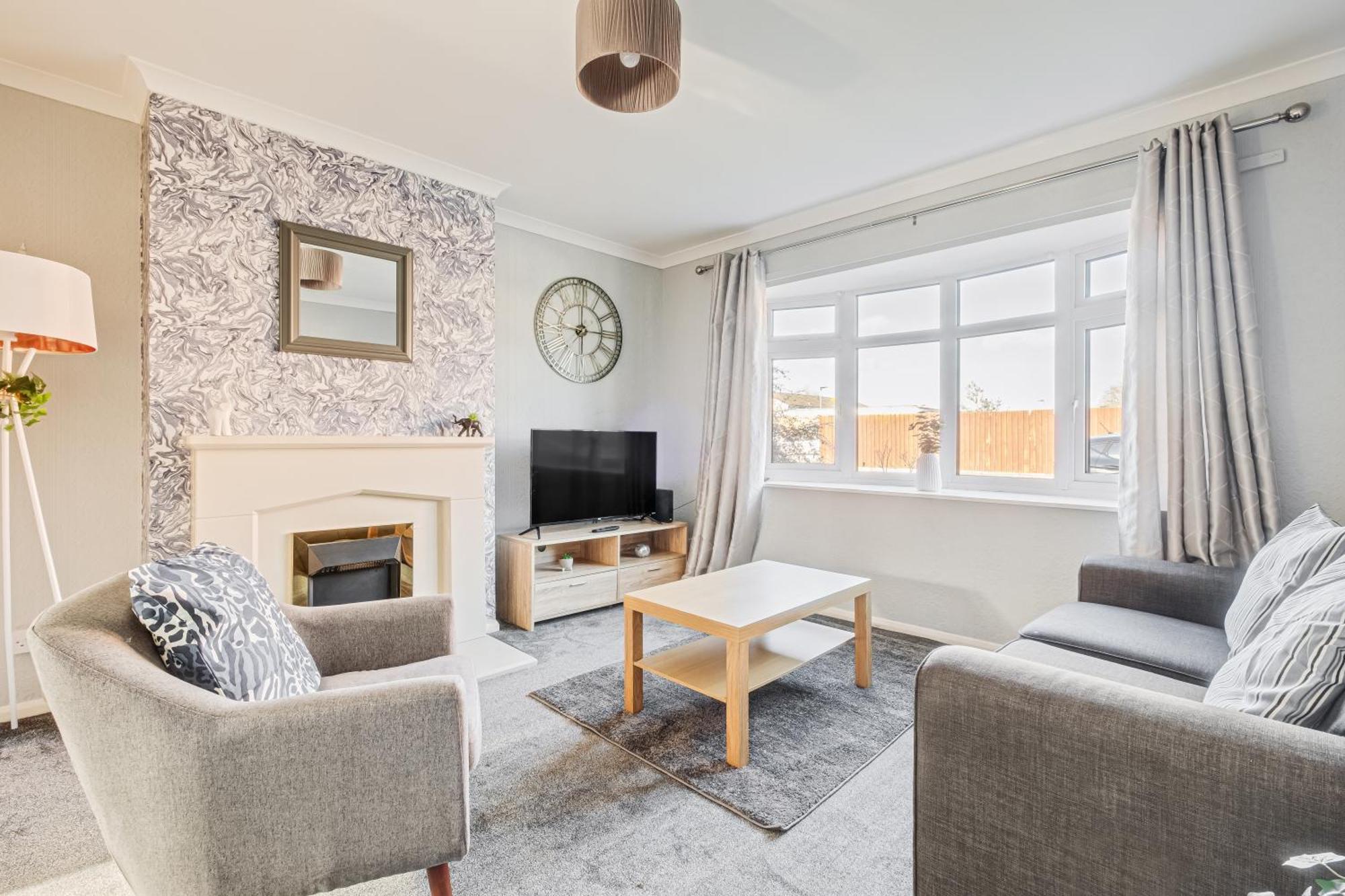 Comfy And Freshly Redecorated Home By Our Home Short Stays Close To Town Centre With Free Parking 베드퍼드 외부 사진
